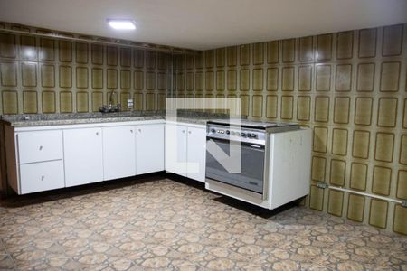 Casa à venda com 349m², 5 quartos e 2 vagas Cozinha 2