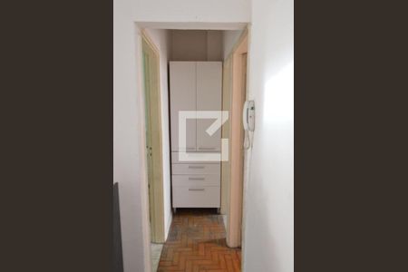 Corredor de apartamento à venda com 1 quarto, 53m² em Taquara, Rio de Janeiro