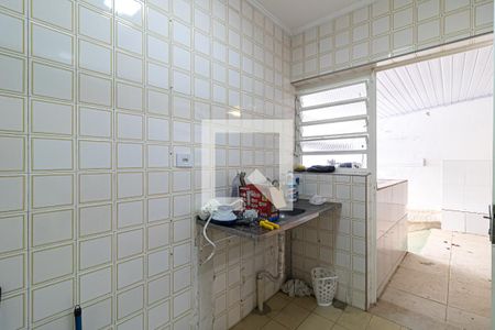 Casa à venda com 350m², 2 quartos e 1 vagaÁrea de Serviço