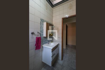 Casa à venda com 160m², 3 quartos e 4 vagasBanheiro