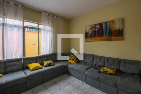 Sala de casa à venda com 4 quartos, 160m² em Jardim Caçula, Jundiaí