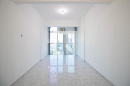 Sala/Quarto de apartamento para alugar com 1 quarto, 31m² em Centro, Rio de Janeiro