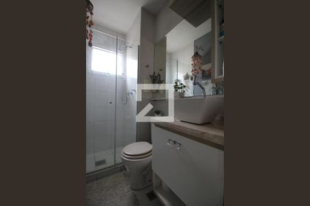 Apartamento à venda com 77m², 3 quartos e 2 vagasBanheiro