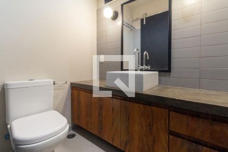 Banheiro de apartamento para alugar com 1 quarto, 100m² em Pinheiros, São Paulo