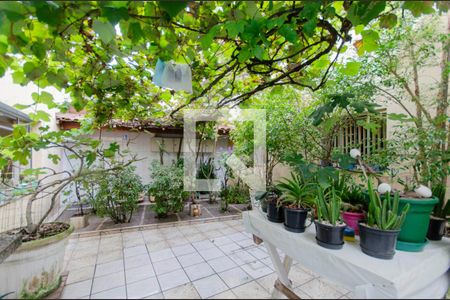 Casa à venda com 372m², 6 quartos e 6 vagasQuintal