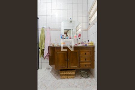 Casa à venda com 372m², 6 quartos e 6 vagasBanheiro Suíte 