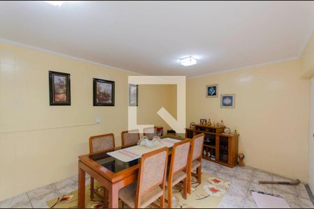 Casa à venda com 372m², 6 quartos e 6 vagasEdícula Sala de Estar 