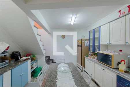 Casa à venda com 372m², 6 quartos e 6 vagasEdícula Cozinha 