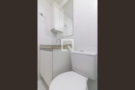 Banheiro da Suíte de apartamento para alugar com 3 quartos, 77m² em Recreio dos Bandeirantes, Rio de Janeiro