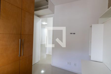 Apartamento para alugar com 77m², 3 quartos e 1 vagaQuarto 2