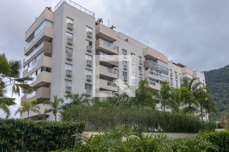 Apartamento para alugar com 77m², 3 quartos e 1 vagaFachada