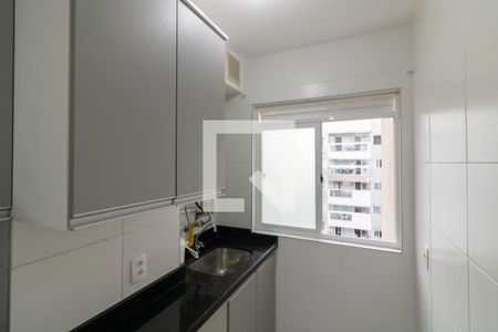 Apartamento para alugar com 77m², 3 quartos e 1 vagaÁrea de Serviço