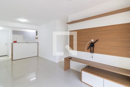Sala de apartamento para alugar com 3 quartos, 77m² em Recreio dos Bandeirantes, Rio de Janeiro
