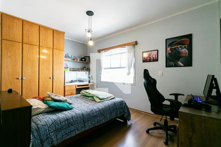 Casa à venda com 216m², 3 quartos e 3 vagasDormitório 3