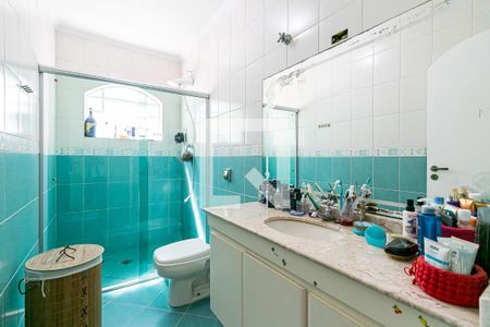 Casa à venda com 216m², 3 quartos e 3 vagasBanheiro 2