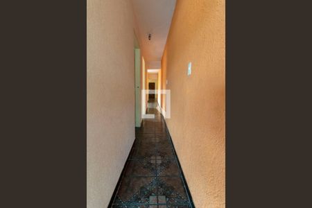 Casa para alugar com 100m², 3 quartos e sem vagaCorredor