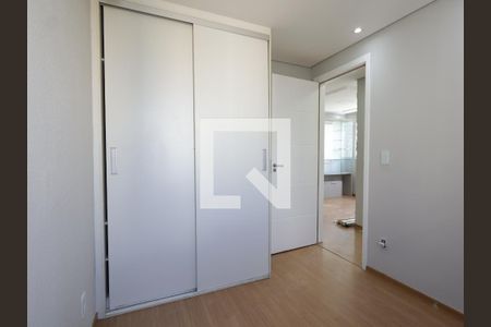 Quarto 1 de apartamento à venda com 2 quartos, 45m² em Vila Suzana, São Paulo
