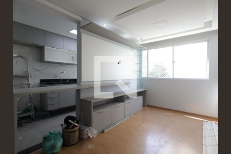 Sala de apartamento à venda com 2 quartos, 45m² em Vila Suzana, São Paulo