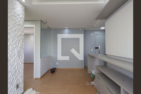 Sala de apartamento à venda com 2 quartos, 45m² em Vila Suzana, São Paulo