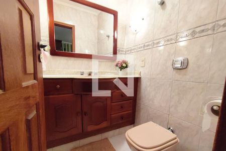 Casa de condomínio à venda com 282m², 3 quartos e 3 vagas Casa de condomínio à venda com 282m², 3 quartos e 3 vagasLavabo