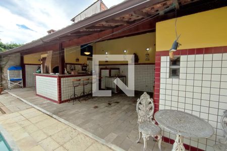 Casa de condomínio à venda com 282m², 3 quartos e 3 vagas Casa de condomínio à venda com 282m², 3 quartos e 3 vagasÁrea Gourmet