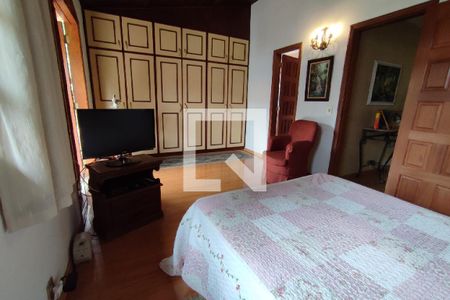 Casa de condomínio à venda com 282m², 3 quartos e 3 vagas Casa de condomínio à venda com 282m², 3 quartos e 3 vagasSuite 1