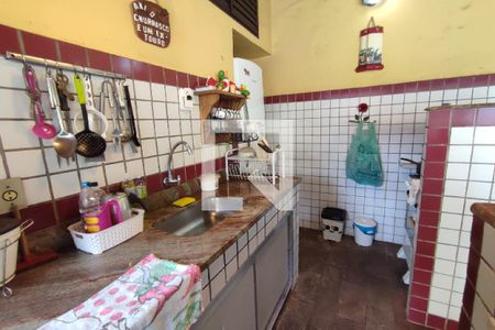 Casa de condomínio à venda com 282m², 3 quartos e 3 vagas Casa de condomínio à venda com 282m², 3 quartos e 3 vagasÁrea Gourmet