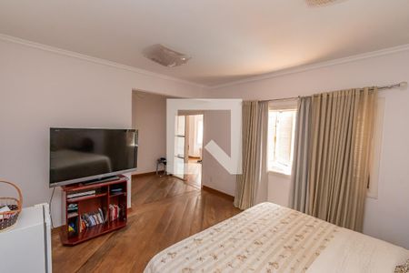 Casa de condomínio à venda com 534m², 4 quartos e 4 vagasSuite 1