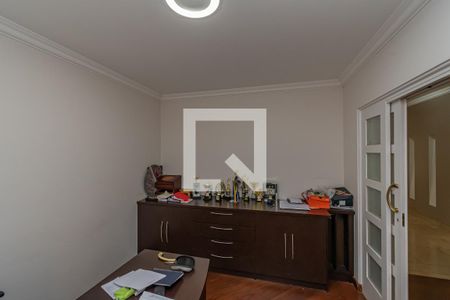 Casa de condomínio à venda com 534m², 4 quartos e 4 vagasEscritório