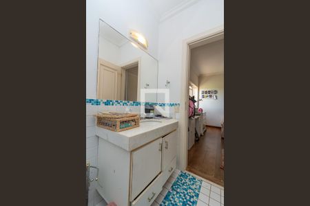 Casa de condomínio à venda com 534m², 4 quartos e 4 vagasBanheiro da Suíte 4