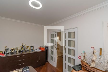Casa de condomínio à venda com 534m², 4 quartos e 4 vagasEscritório