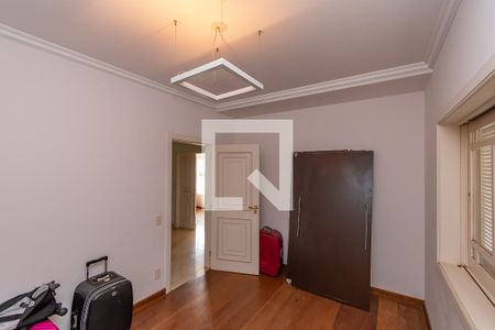 Casa de condomínio à venda com 534m², 4 quartos e 4 vagasSuite 2