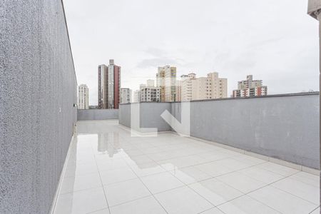 Apartamento à venda com 224m², 3 quartos e 2 vagas Apartamento à venda com 224m², 3 quartos e 2 vagasCobertura