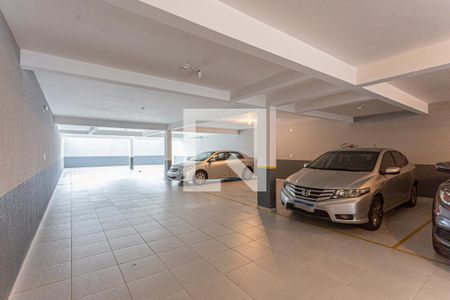 Apartamento à venda com 224m², 3 quartos e 2 vagas Apartamento à venda com 224m², 3 quartos e 2 vagasÁrea comum - Garagem