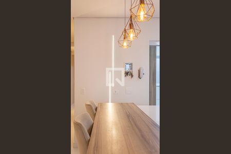 Apartamento à venda com 224m², 3 quartos e 2 vagas Apartamento à venda com 224m², 3 quartos e 2 vagasCozinha