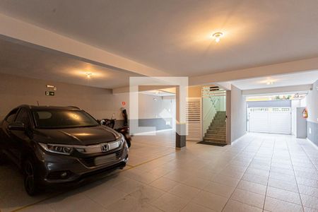 Apartamento à venda com 224m², 3 quartos e 2 vagas Apartamento à venda com 224m², 3 quartos e 2 vagasÁrea comum - Garagem