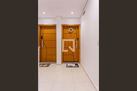 Apartamento à venda com 224m², 3 quartos e 2 vagas Apartamento à venda com 224m², 3 quartos e 2 vagasÁrea comum - Acesso Imóvel