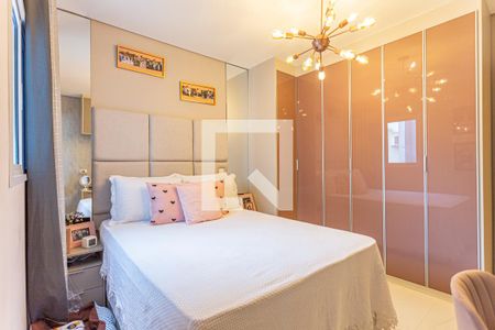 Apartamento à venda com 224m², 3 quartos e 2 vagas Apartamento à venda com 224m², 3 quartos e 2 vagasSuite 1