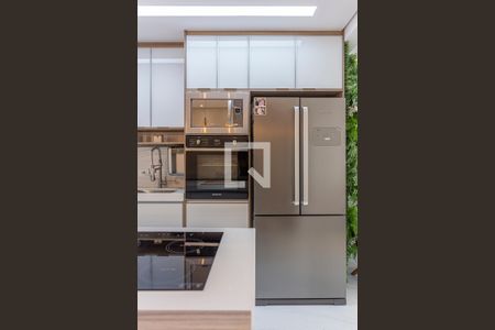 Apartamento à venda com 224m², 3 quartos e 2 vagas Apartamento à venda com 224m², 3 quartos e 2 vagasCozinha