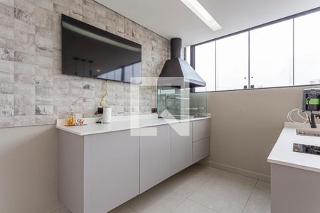 Apartamento à venda com 224m², 3 quartos e 2 vagas Apartamento à venda com 224m², 3 quartos e 2 vagasÁrea Gourmet - Cobertura