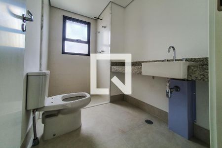 Apartamento para alugar com 167m², 3 quartos e 2 vagasBanheiro