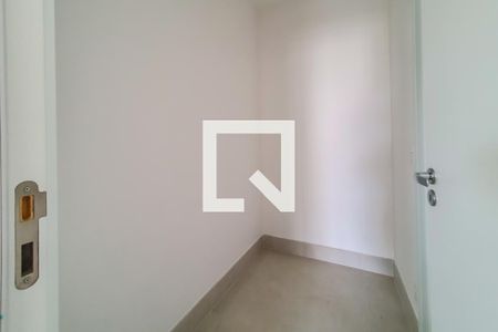 Apartamento para alugar com 167m², 3 quartos e 2 vagasQuarto de Serviço