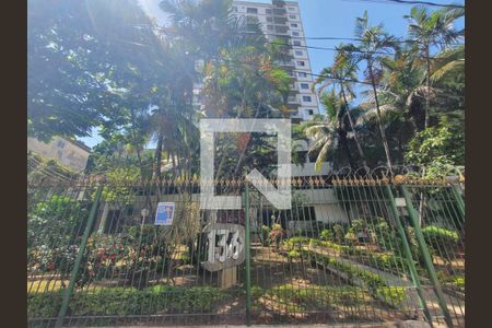 Apartamento à venda com 60m², 1 quarto e 1 vagaFachada