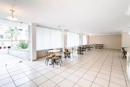 Apartamento para alugar com 64m², 2 quartos e 1 vagaÁrea comum - Salão de festas