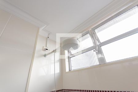 Apartamento para alugar com 64m², 2 quartos e 1 vagaChvueiro