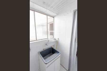 Apartamento para alugar com 64m², 2 quartos e 1 vagaÁrea de Serviço