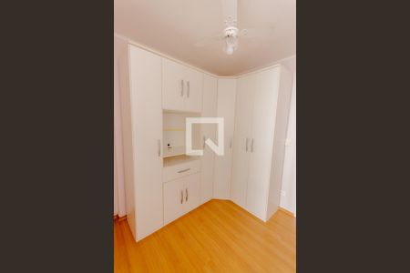 Armário de apartamento para alugar com 2 quartos, 64m² em Campestre, Santo André