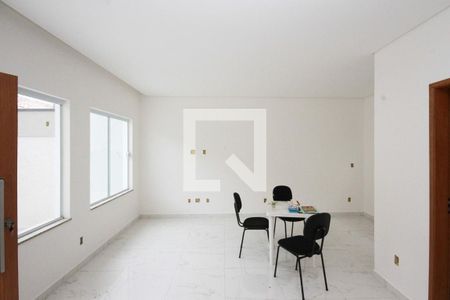 Sala de casa à venda com 3 quartos, 90m² em Jardim Independência, São Paulo