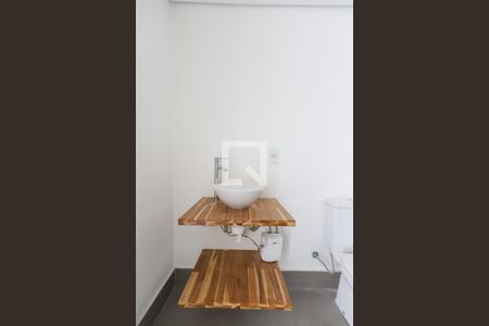 Apartamento à venda com 95m², 3 quartos e 1 vaga Apartamento à venda com 95m², 3 quartos e 1 vagaBanheiro