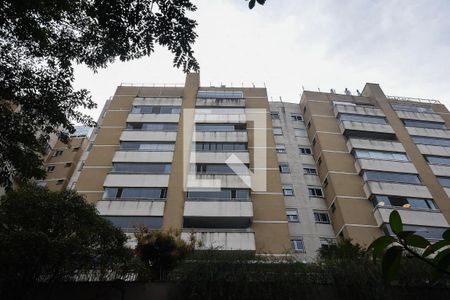 Apartamento à venda com 300m², 3 quartos e 3 vagasFachada